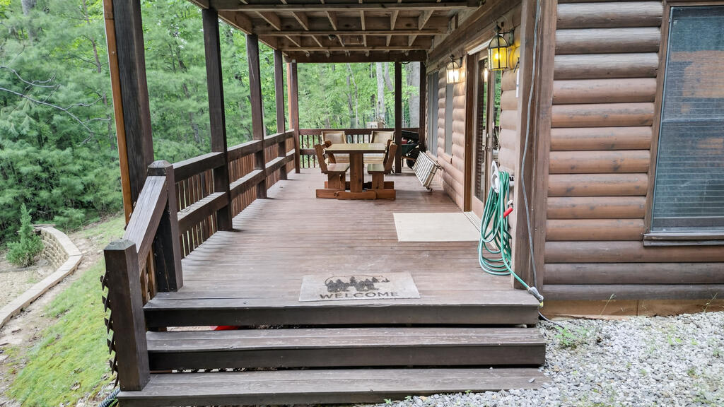 76 Channing Hollow