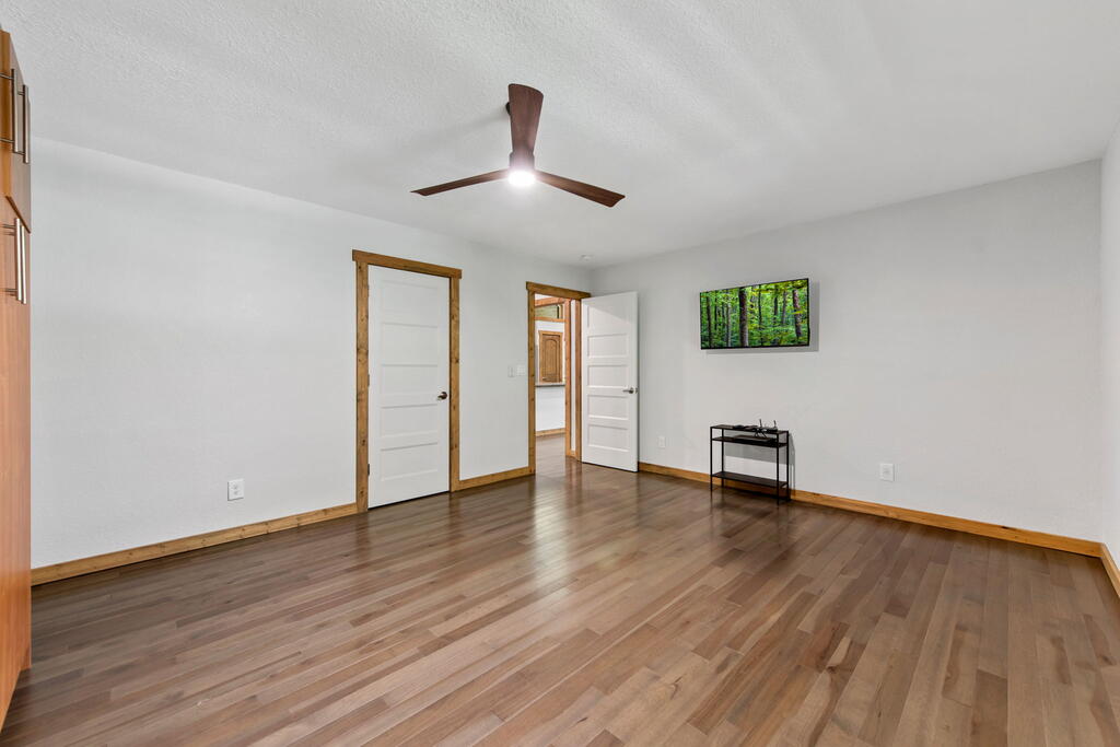 105 Loftis Mountain Road