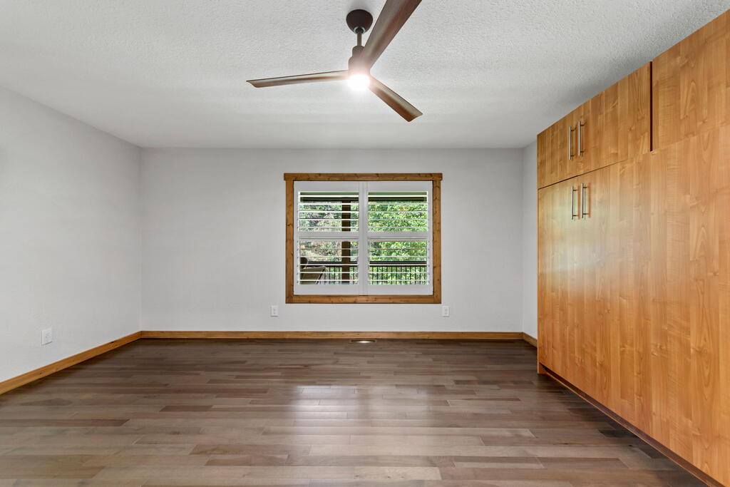 105 Loftis Mountain Road