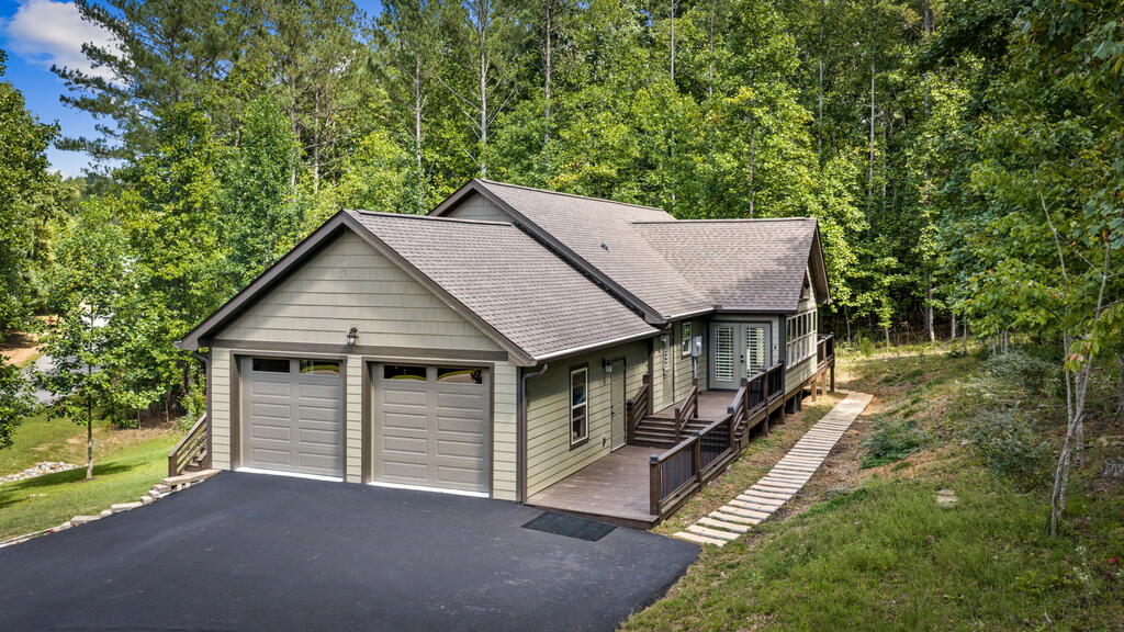 105 Loftis Mountain Road