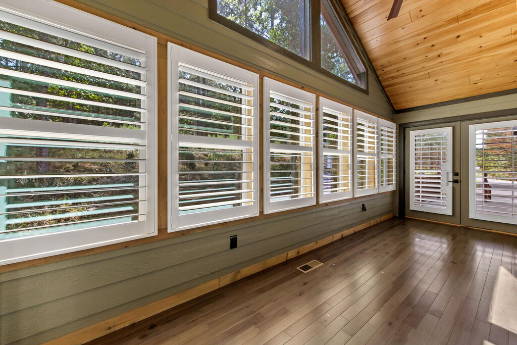 105 Loftis Mountain Road