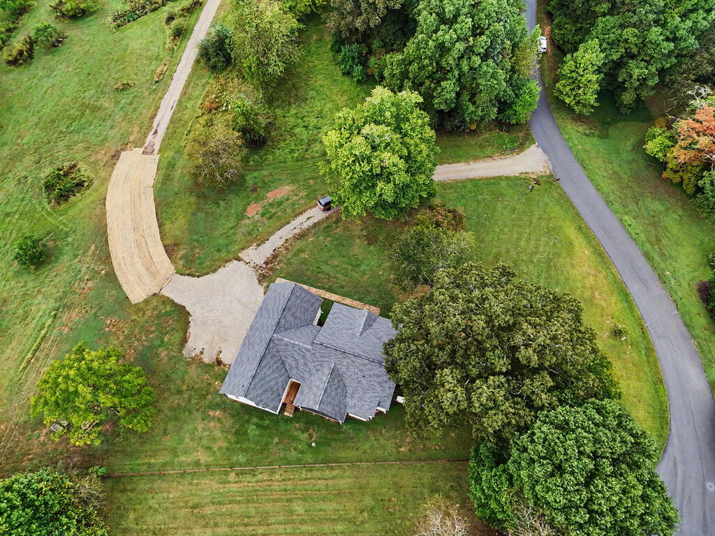 648 Crestwood Drive