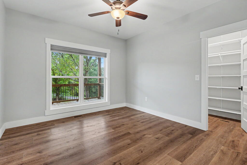 648 Crestwood Drive