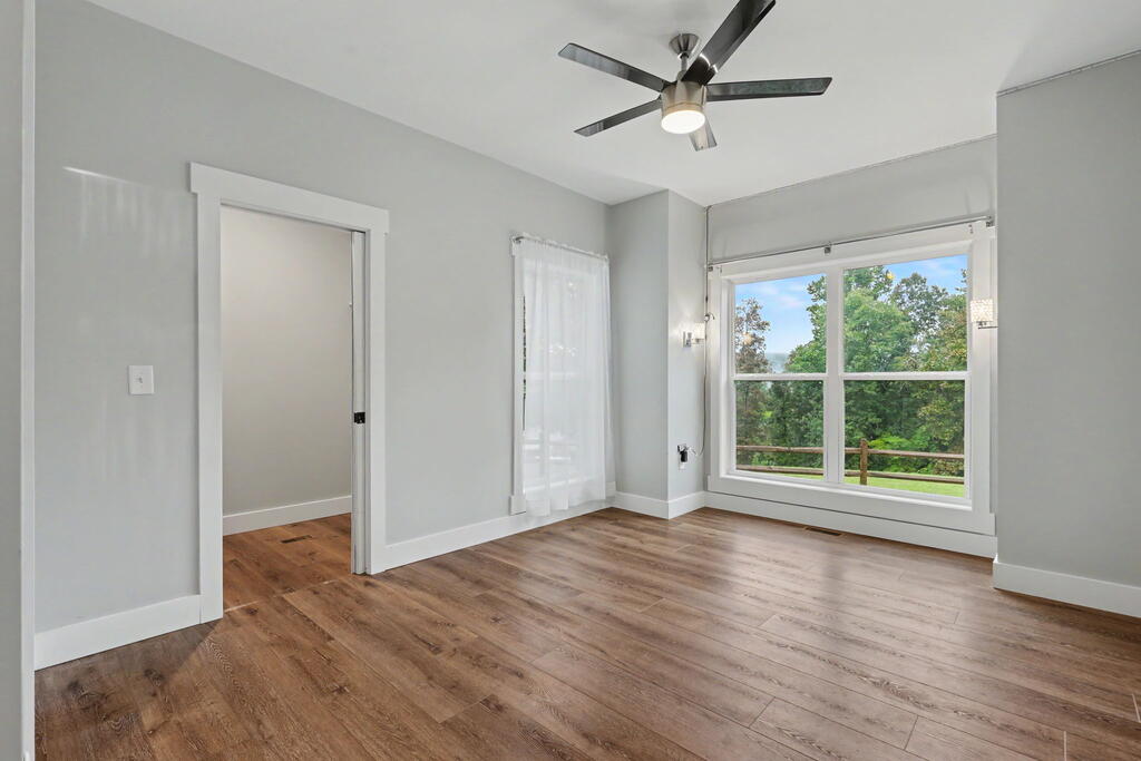 648 Crestwood Drive
