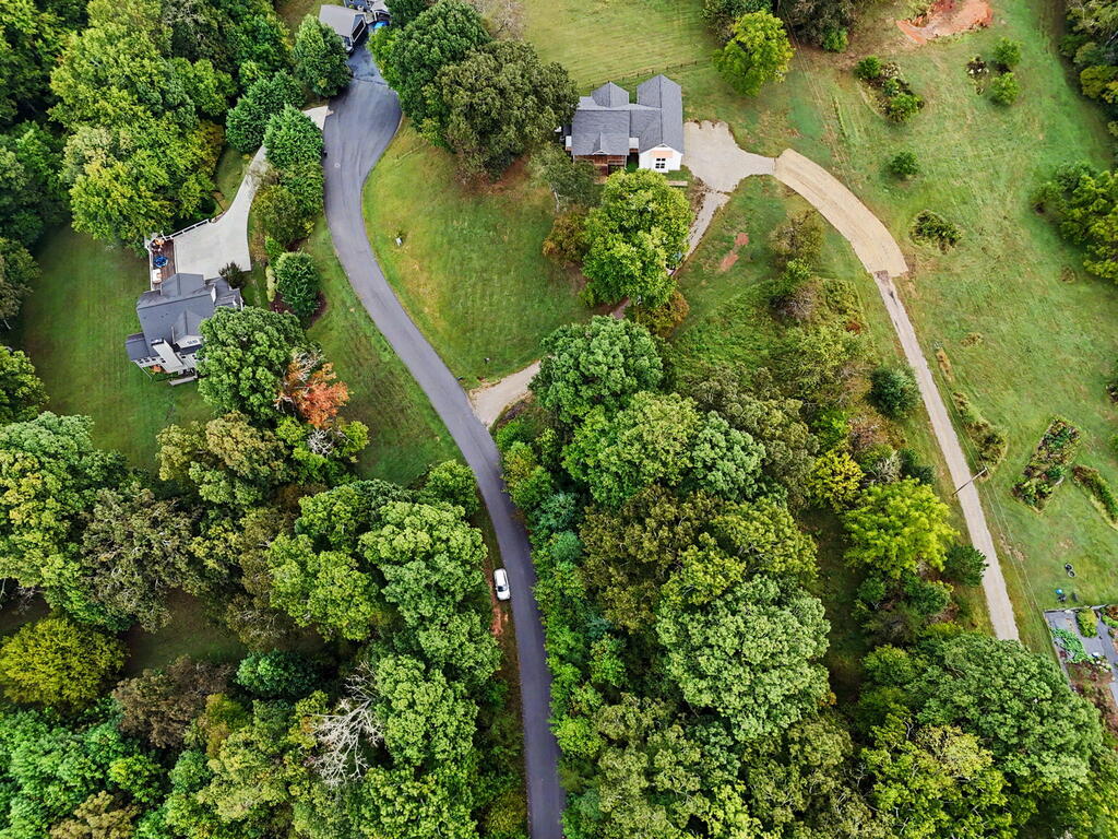 648 Crestwood Drive