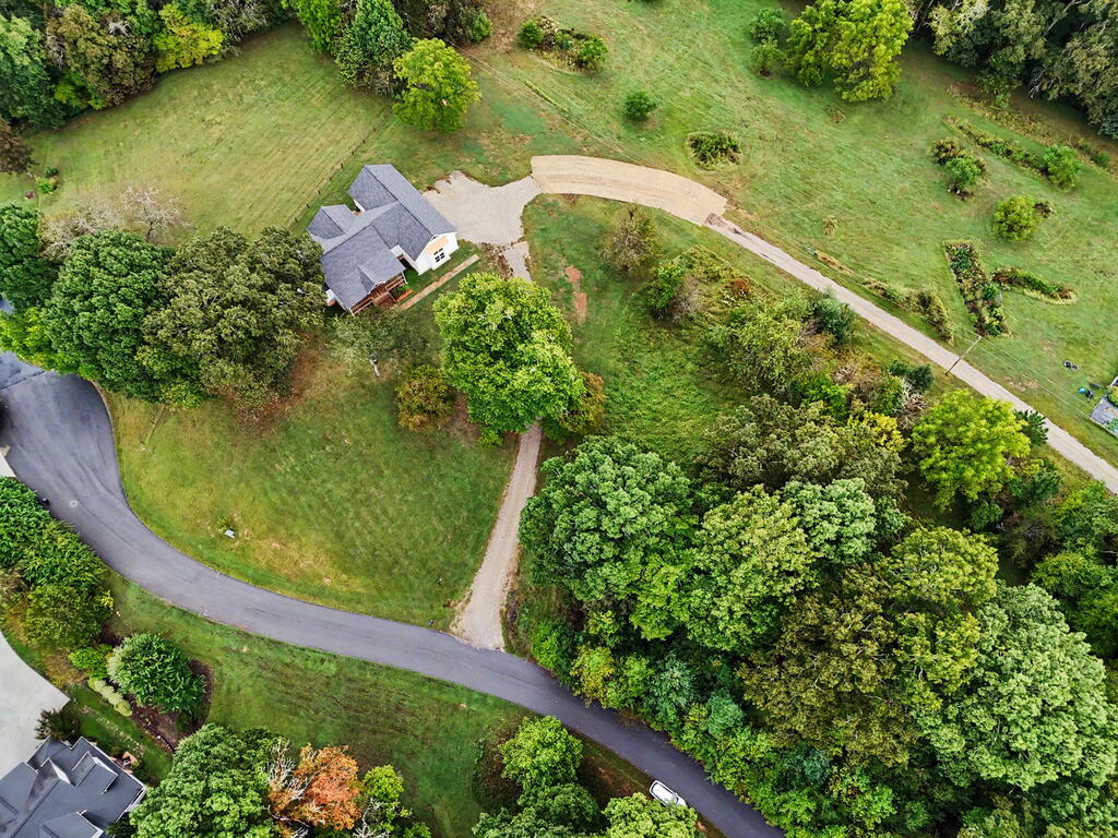 648 Crestwood Drive