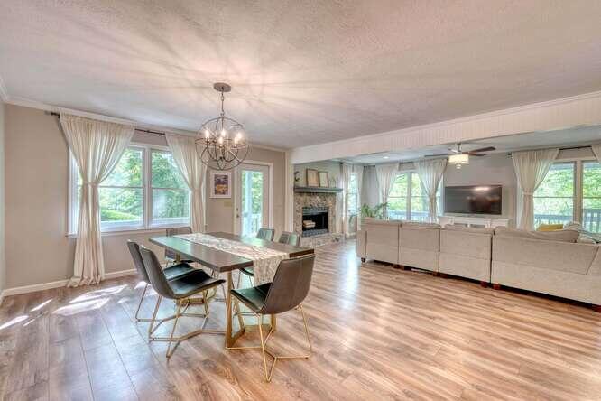 1217 Blue Ridge Hwy