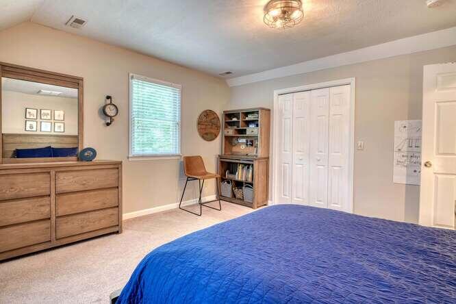 1217 Blue Ridge Hwy