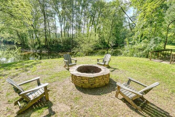 1217 Blue Ridge Hwy