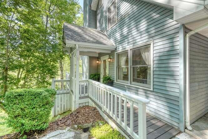 1217 Blue Ridge Hwy