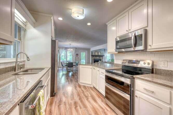 1217 Blue Ridge Hwy