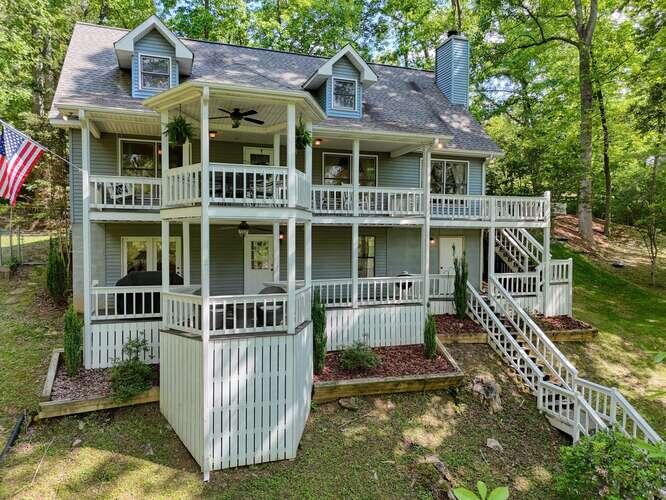 1217 Blue Ridge Hwy