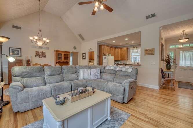 302 Brook Green Court