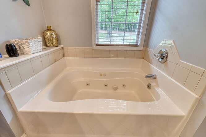 302 Brook Green Court