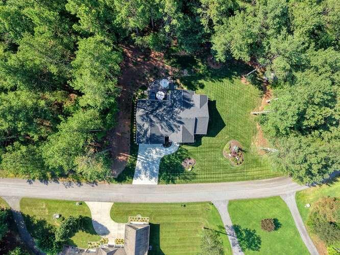 345 Loftis Mountain Way