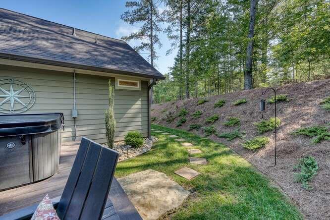 345 Loftis Mountain Way