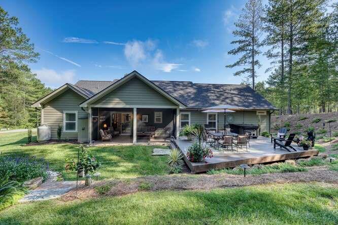 345 Loftis Mountain Way