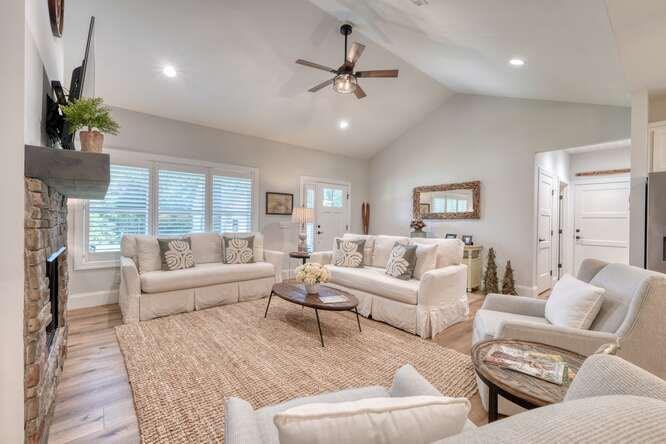 345 Loftis Mountain Way