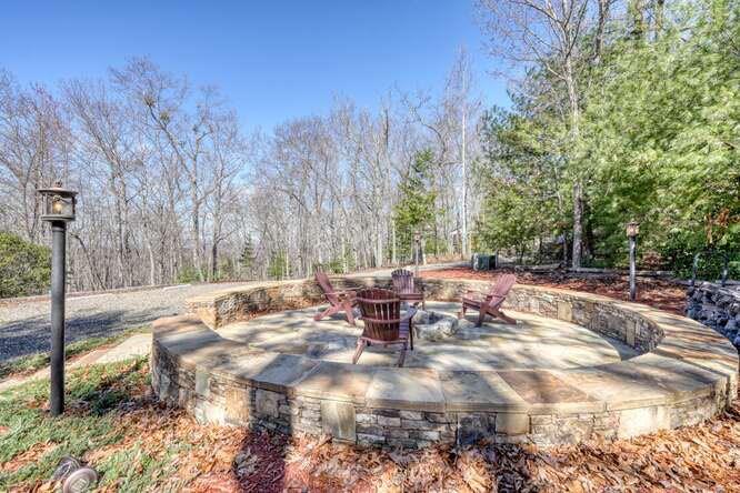 330 Mattie Lane