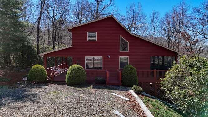330 Mattie Lane