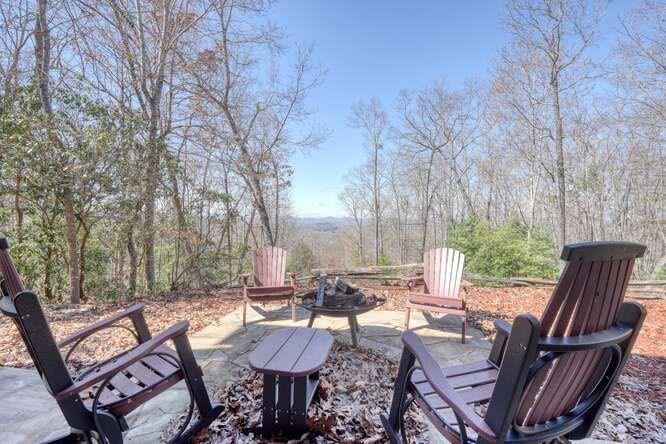 330 Mattie Lane