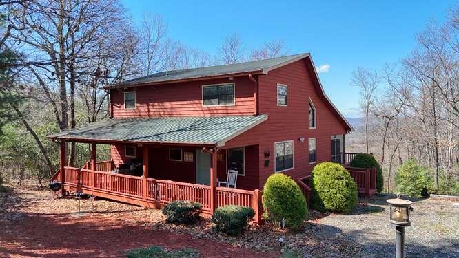 330 Mattie Lane