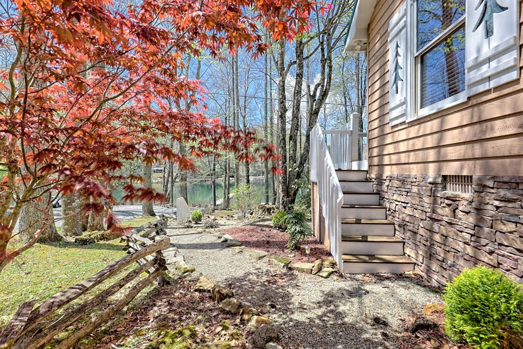 177 Lake Drive