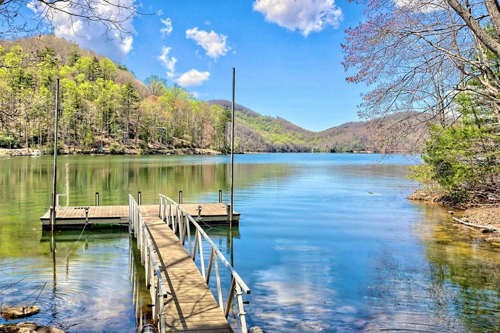 177 Lake Drive