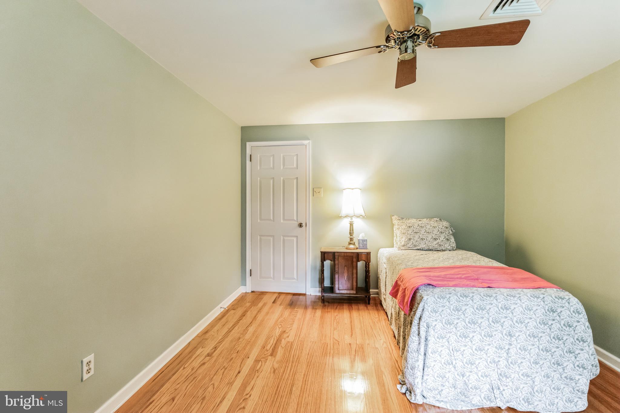 596 PARK RIDGE DRIVE