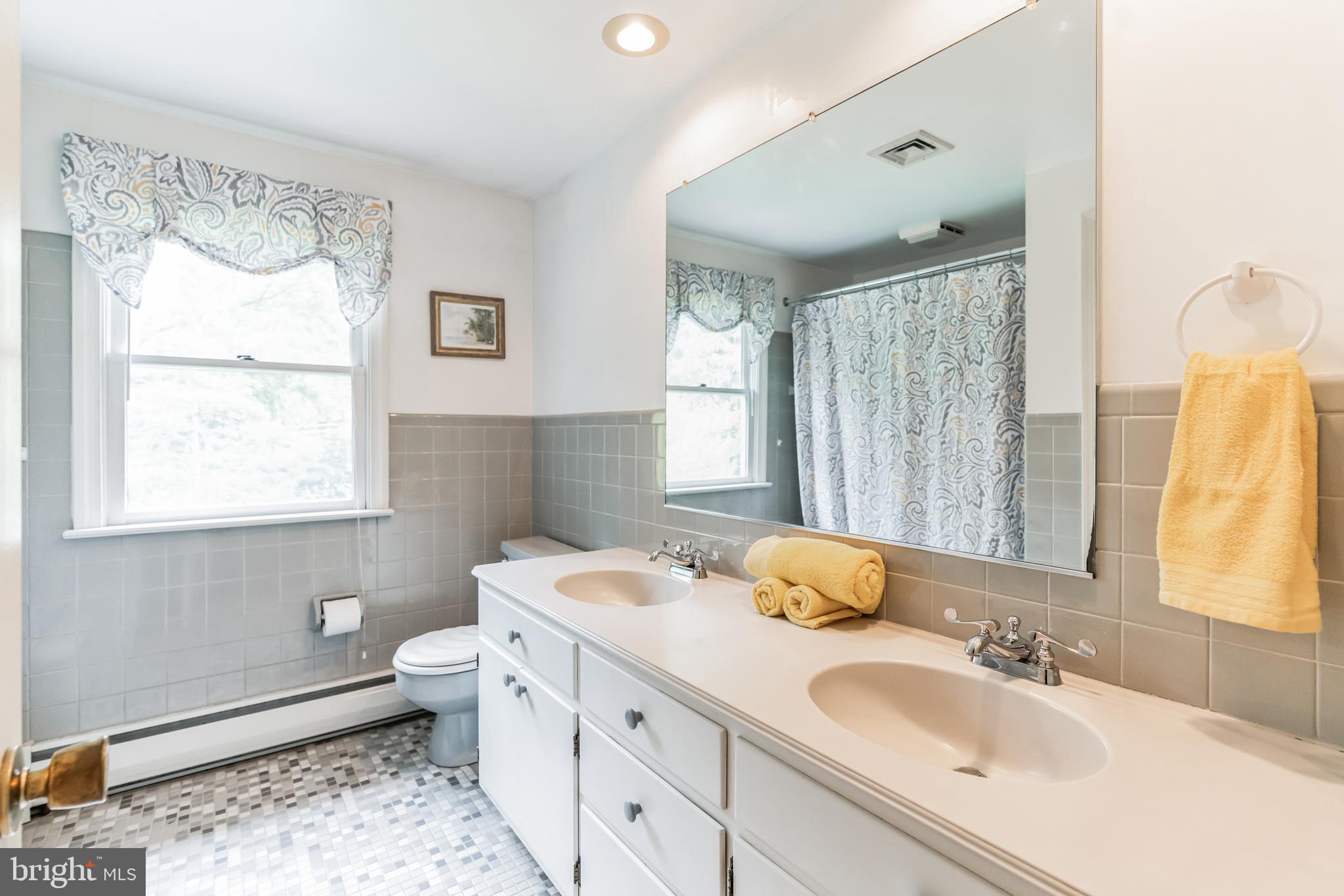 596 PARK RIDGE DRIVE