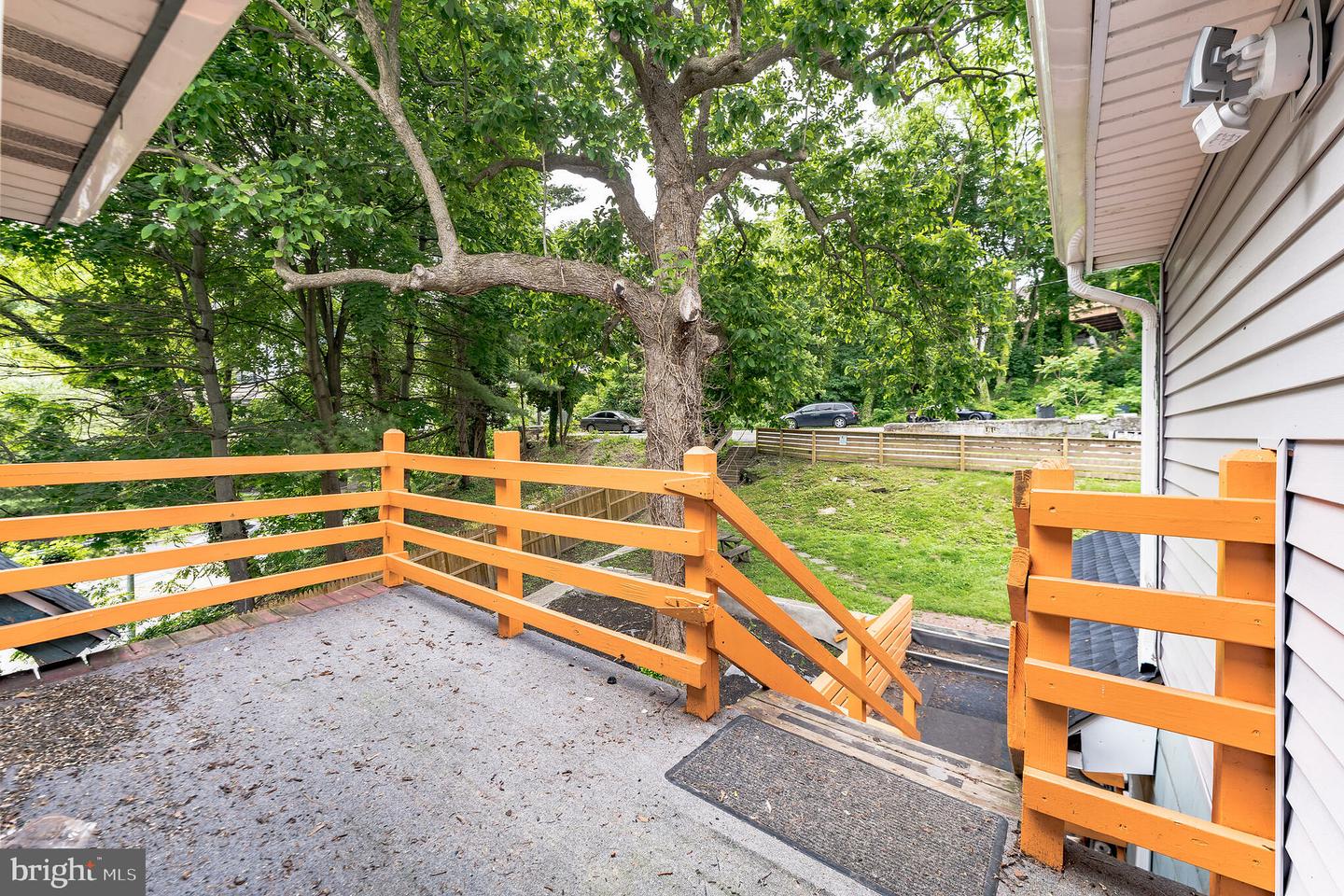 228 CRAWFORD AVENUE Unit: 3