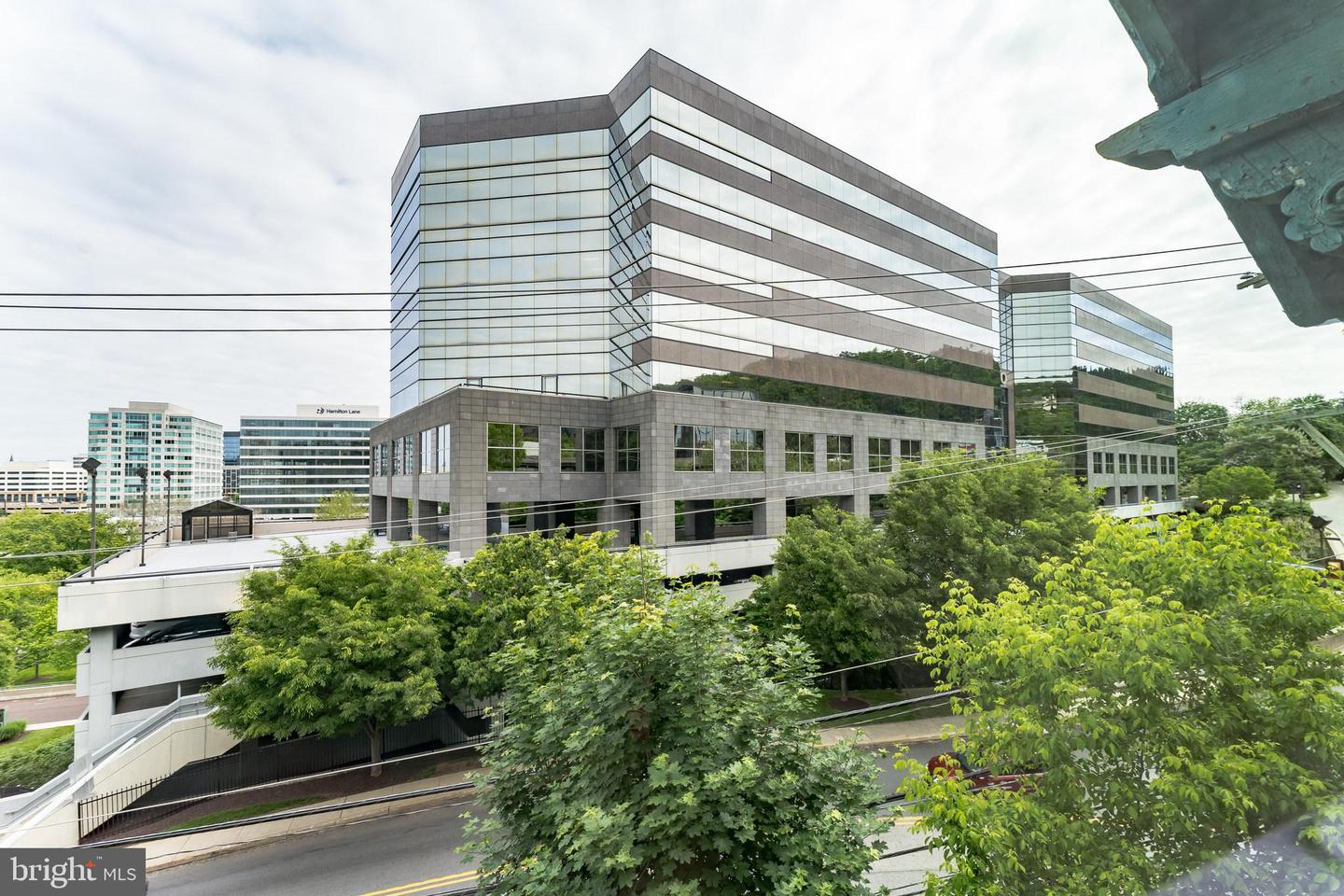 228 CRAWFORD AVENUE Unit: 3