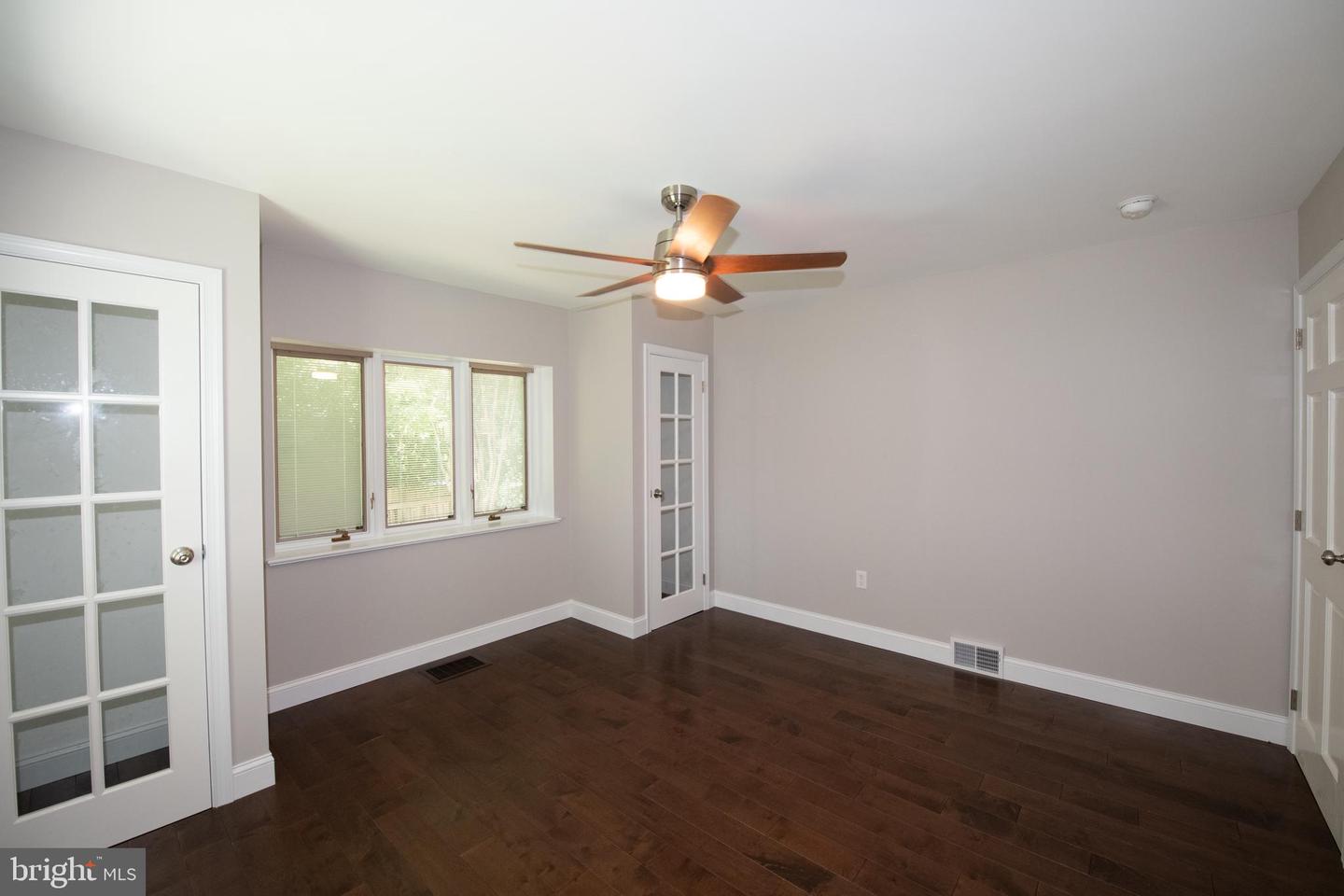 2232 WISTERIA AVENUE