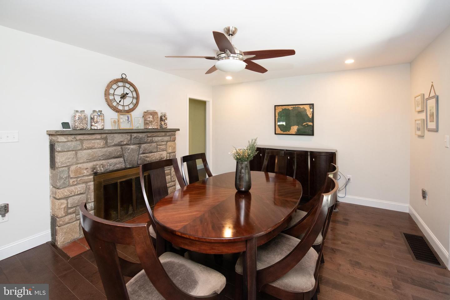 2232 WISTERIA AVENUE