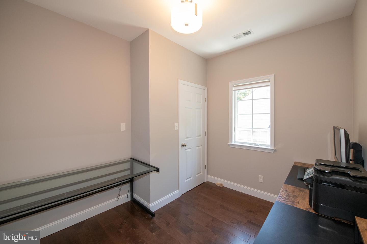 2232 WISTERIA AVENUE