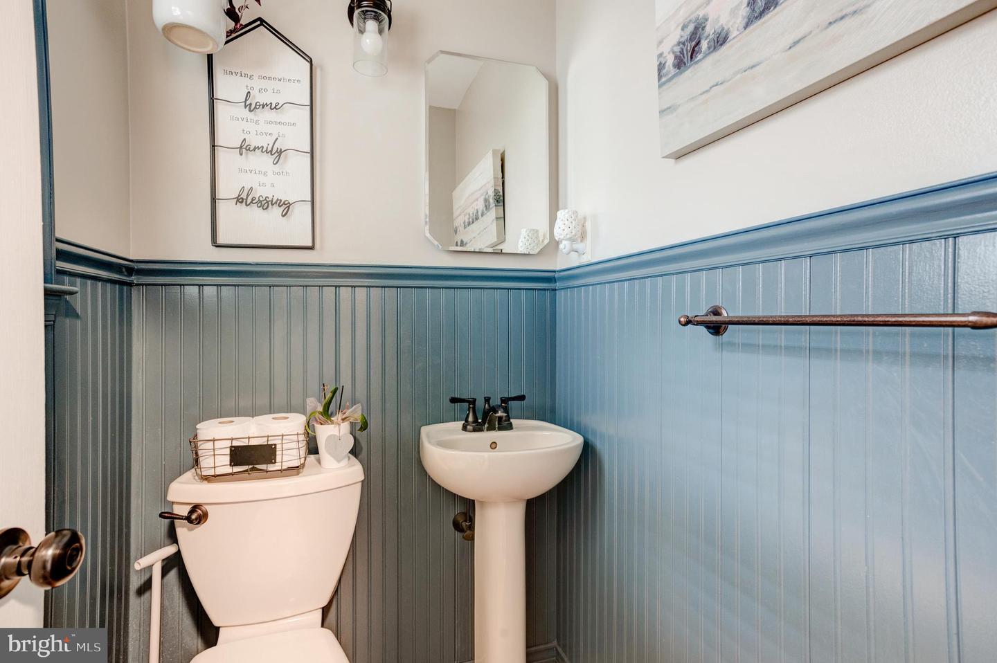 1718 RIDGEWAY AVENUE