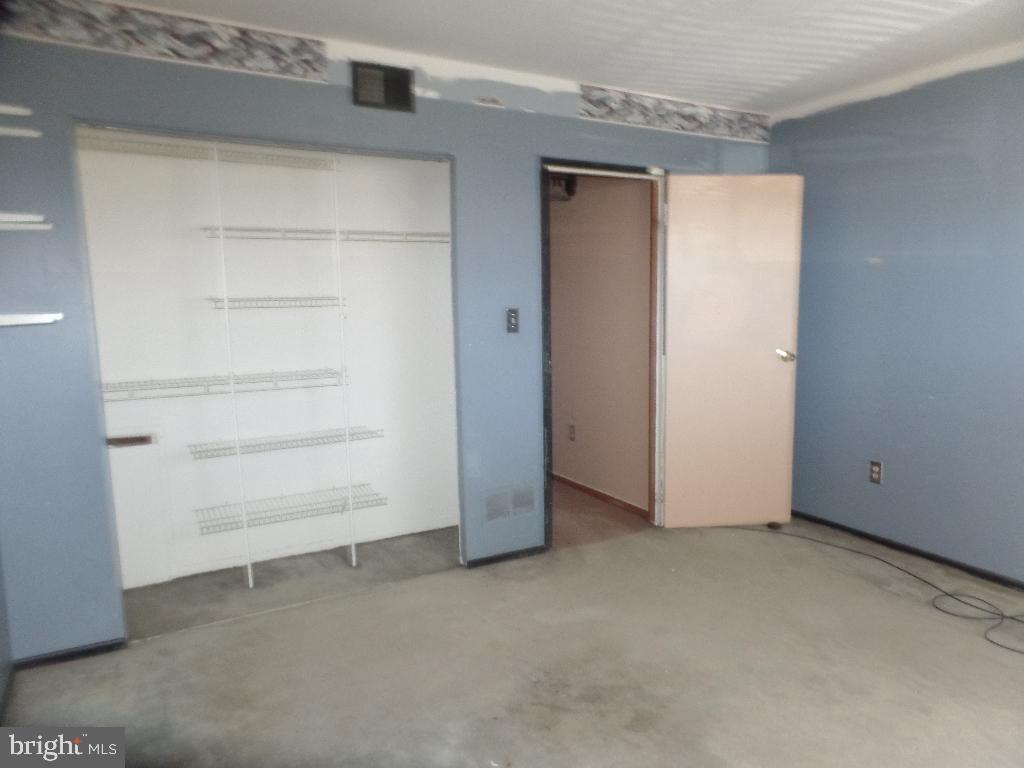 302 STONY WAY Unit: 302