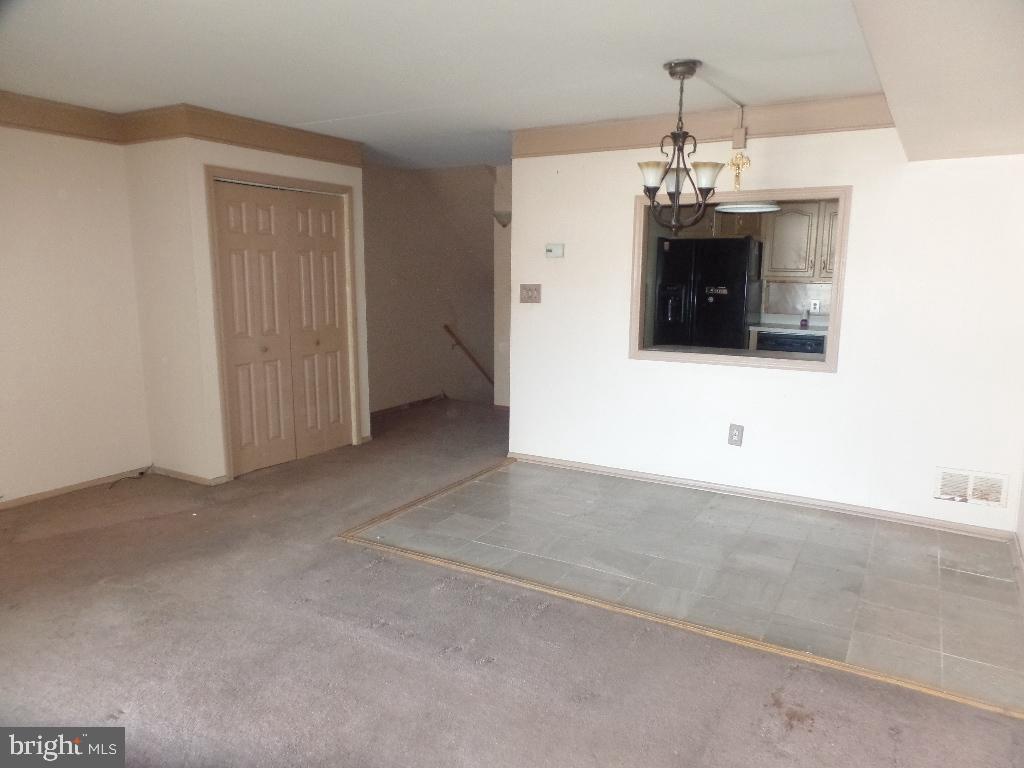 302 STONY WAY Unit: 302