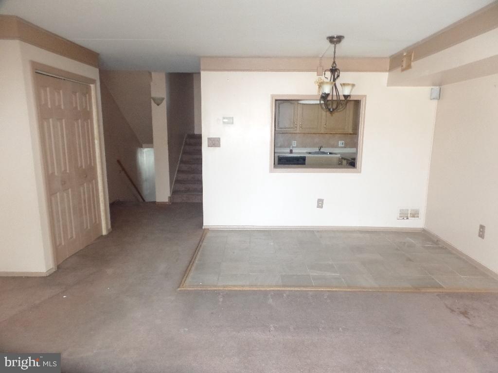 302 STONY WAY Unit: 302