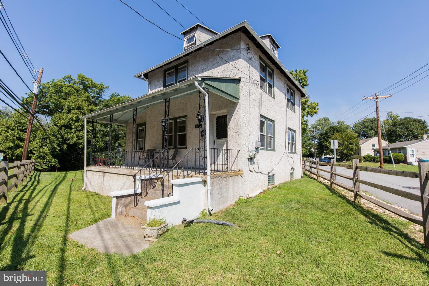 1018 WISSAHICKON AVENUE