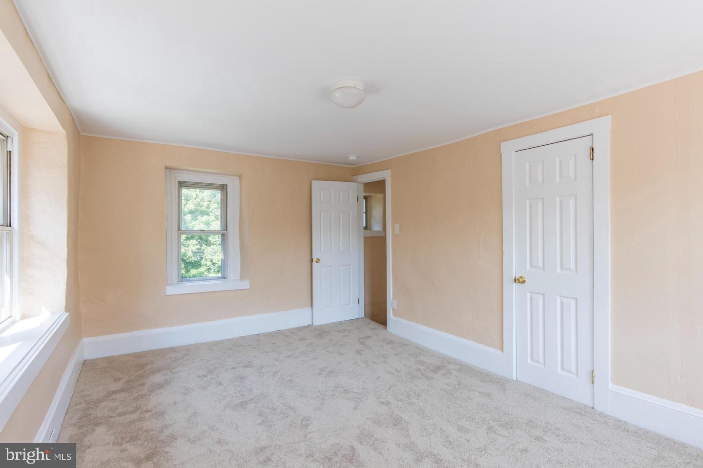 1018 WISSAHICKON AVENUE