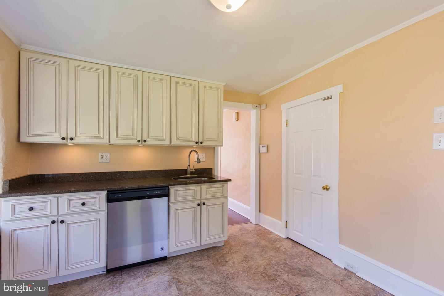 1018 WISSAHICKON AVENUE