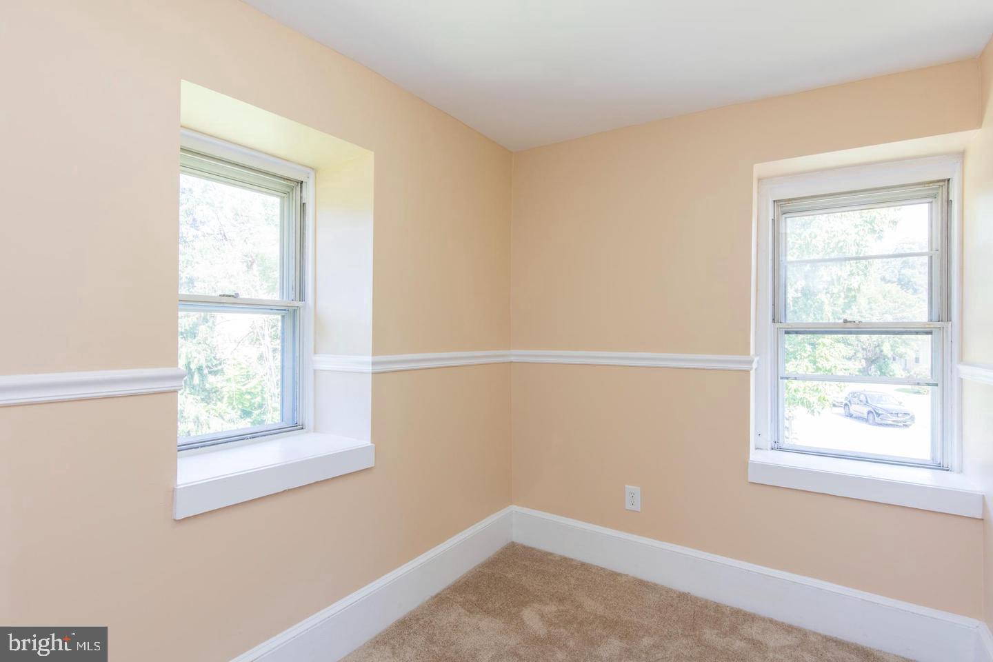 1018 WISSAHICKON AVENUE