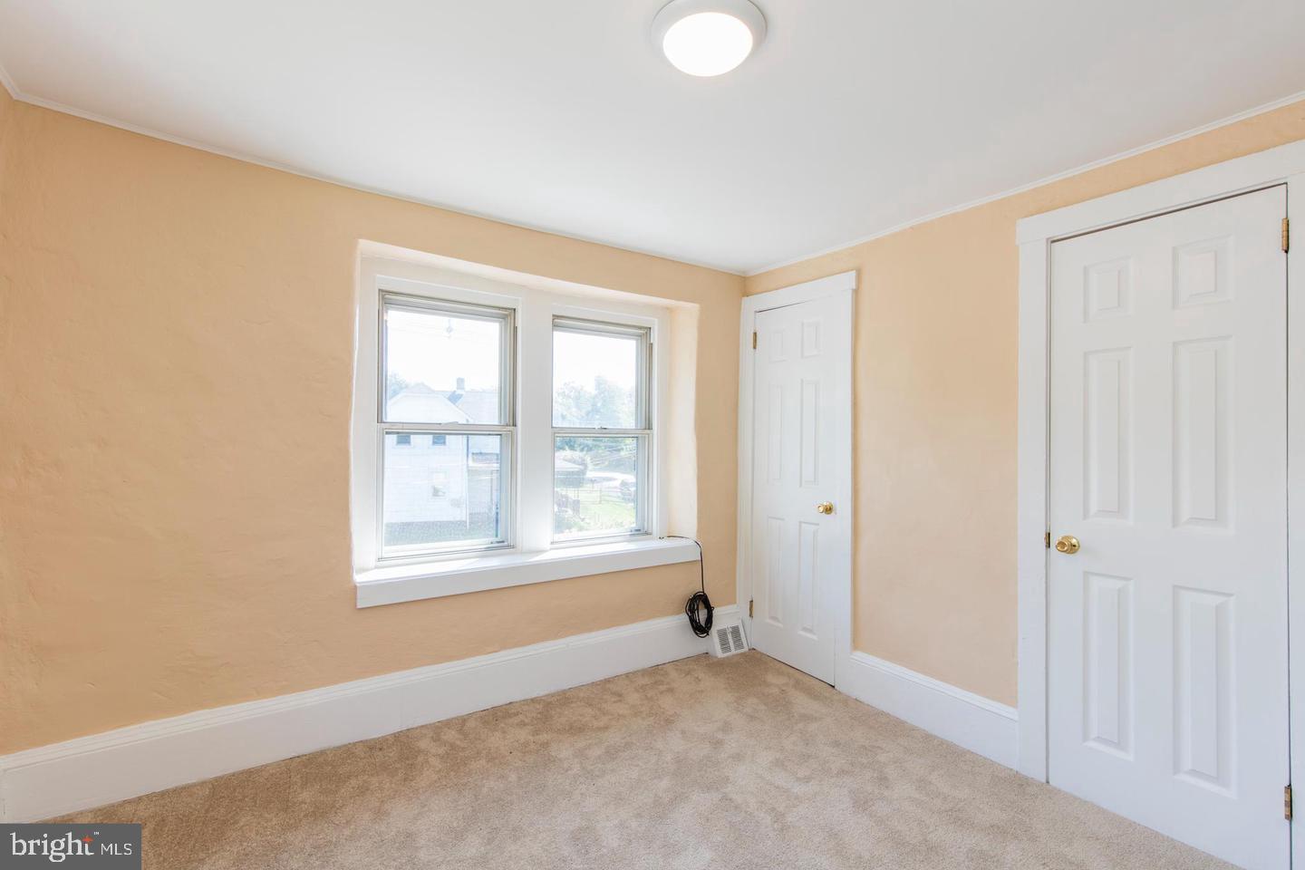 1018 WISSAHICKON AVENUE