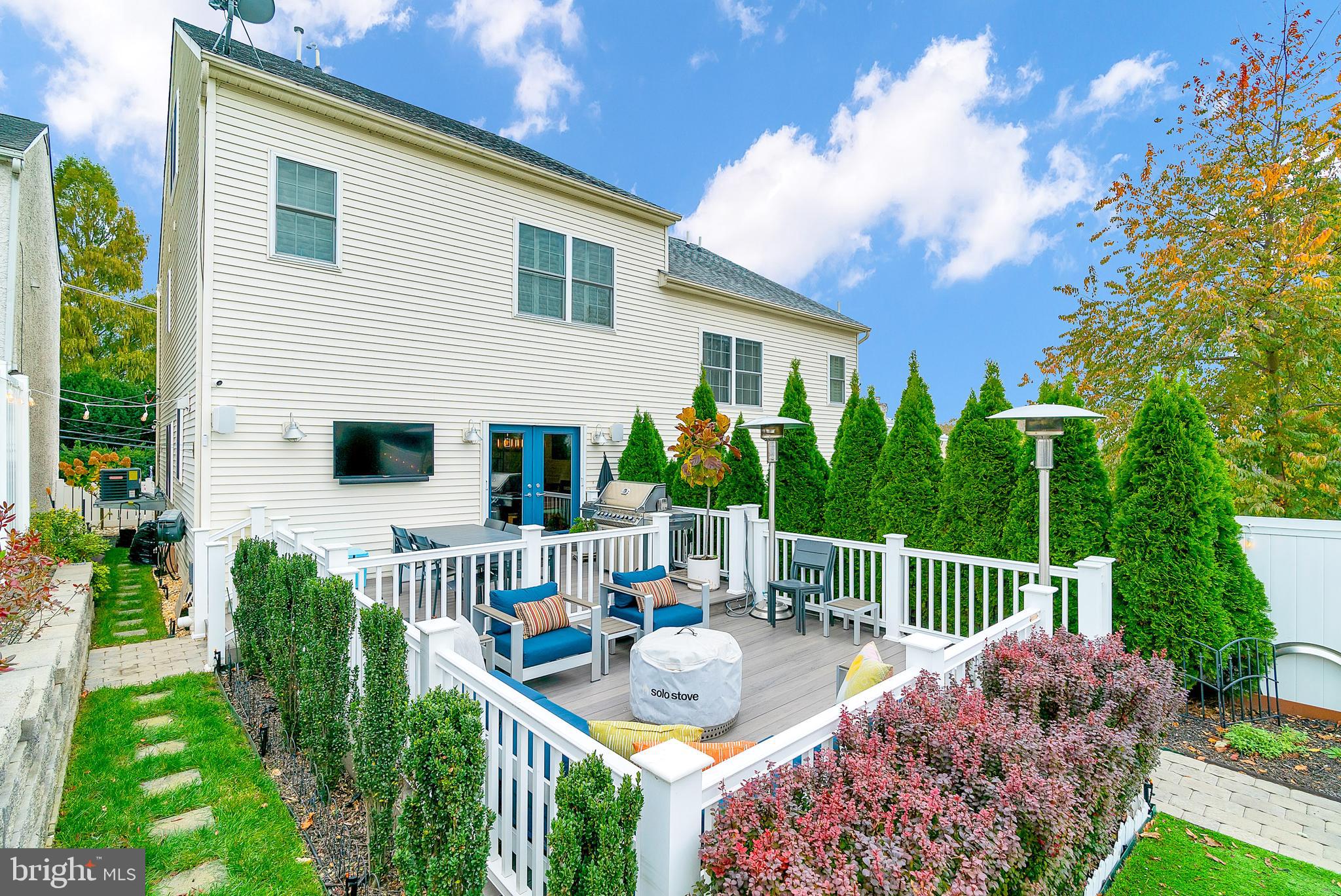 134 W 1st AVENUE
