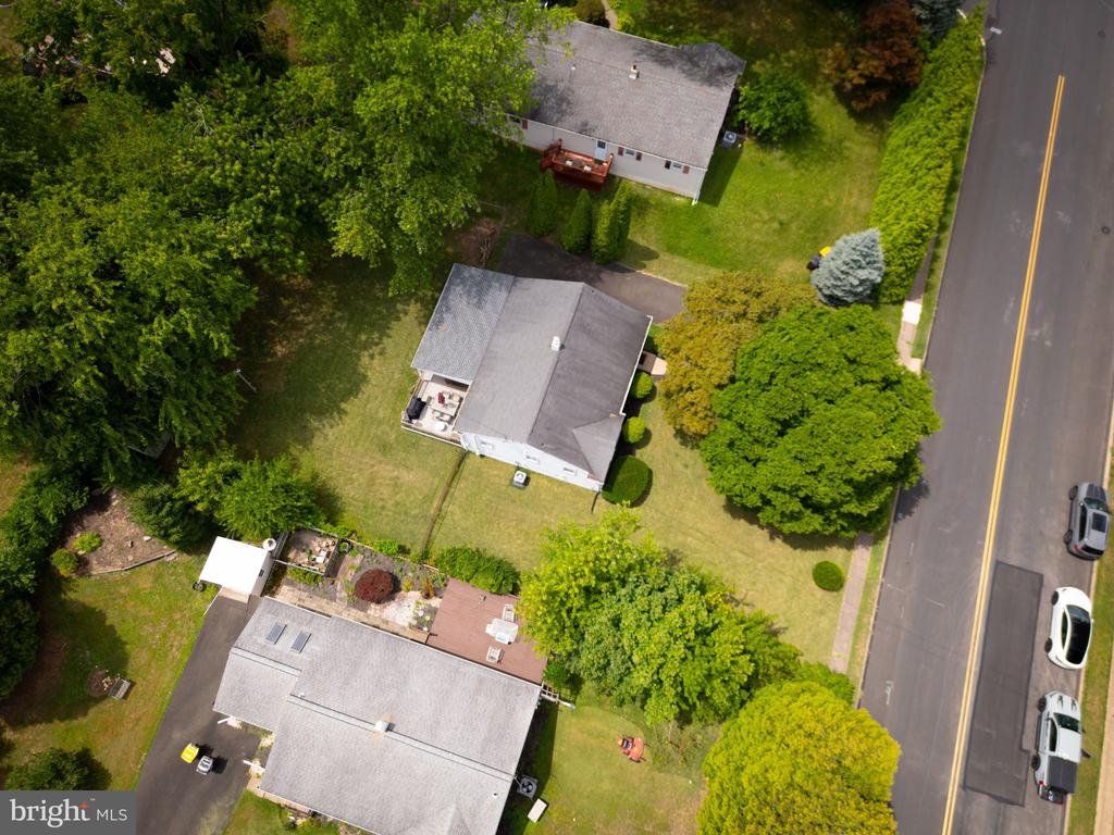 407 W Moreland Ave
