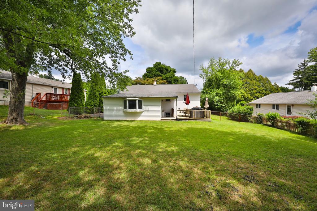 407 W Moreland Ave