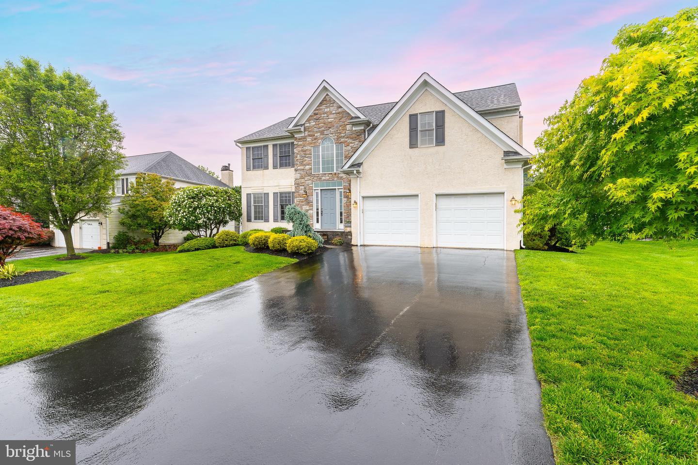 530 Olivia Way