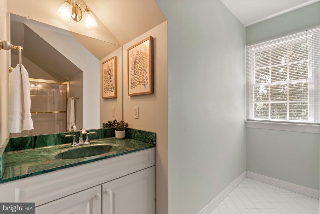 1145 Penllyn Blue Bell Pike
