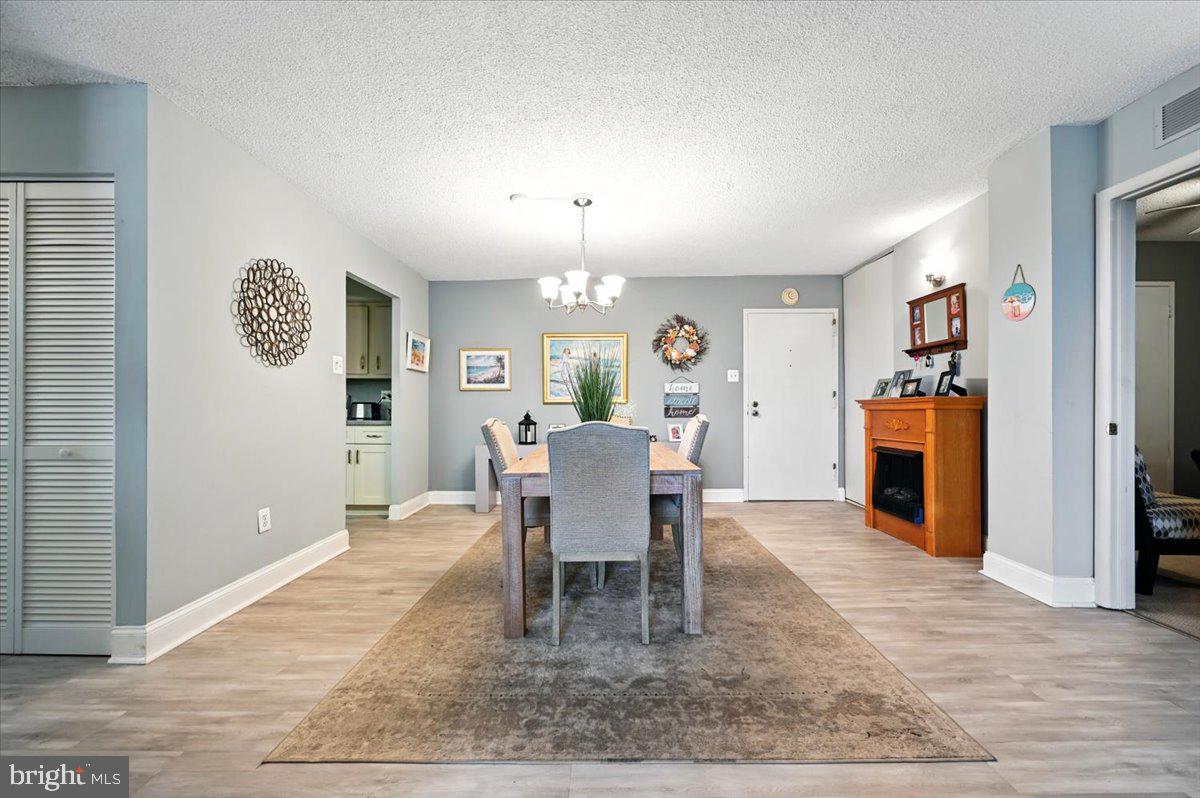 666 W GERMANTOWN PIKE 1607